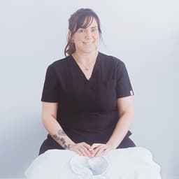 Emily Taylor - Mellow Light Therapies